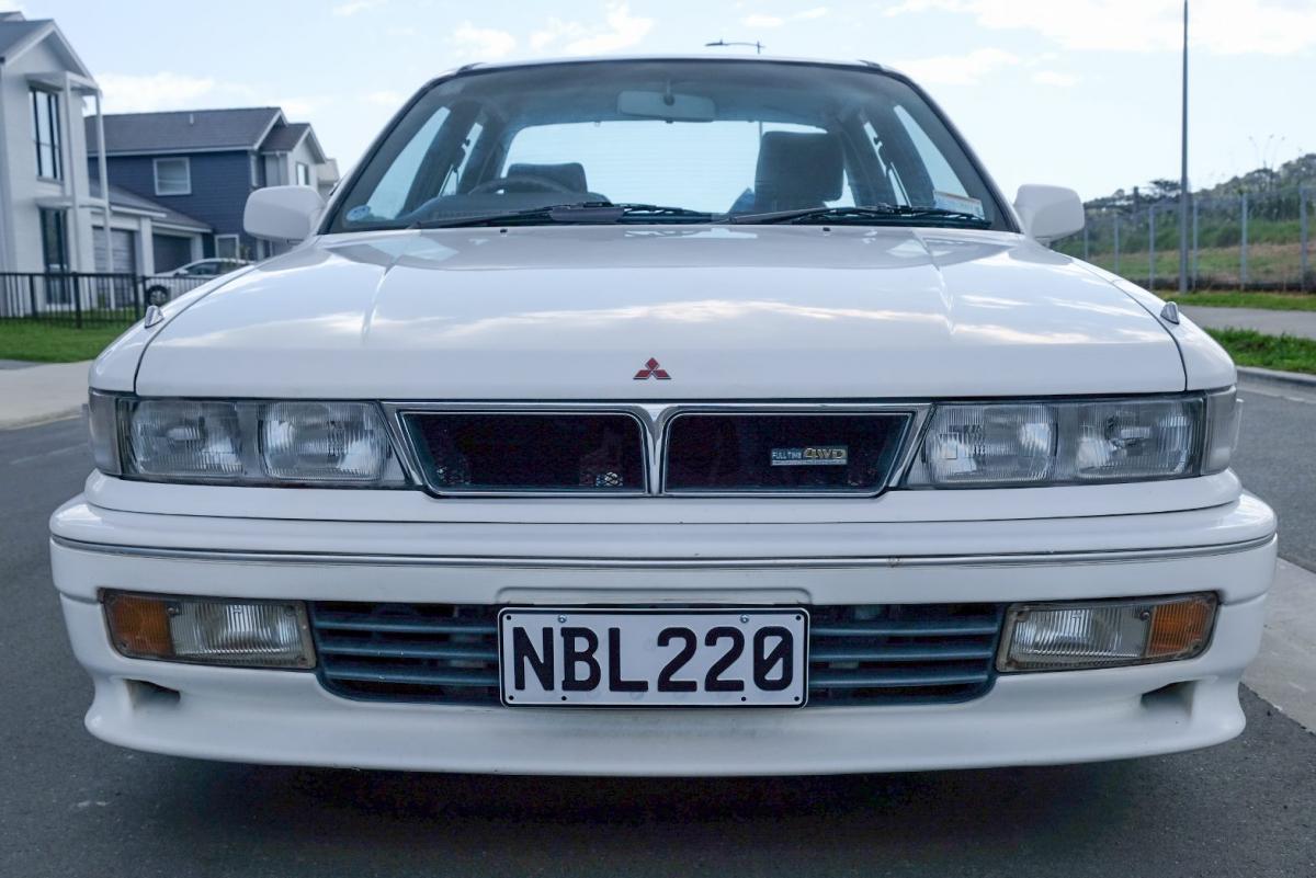 1988 Mitsubishi Galant Gen 6 VR4 Sedan classicregister